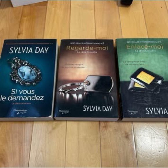 Other - Sylvia Day French Book Paperback Set - Série Crossfire - Livre en français